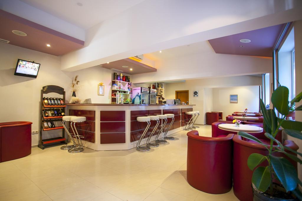 Melsa Coop Hotel Nesebar Exteriör bild