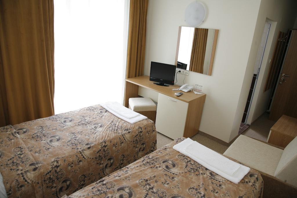 Melsa Coop Hotel Nesebar Exteriör bild